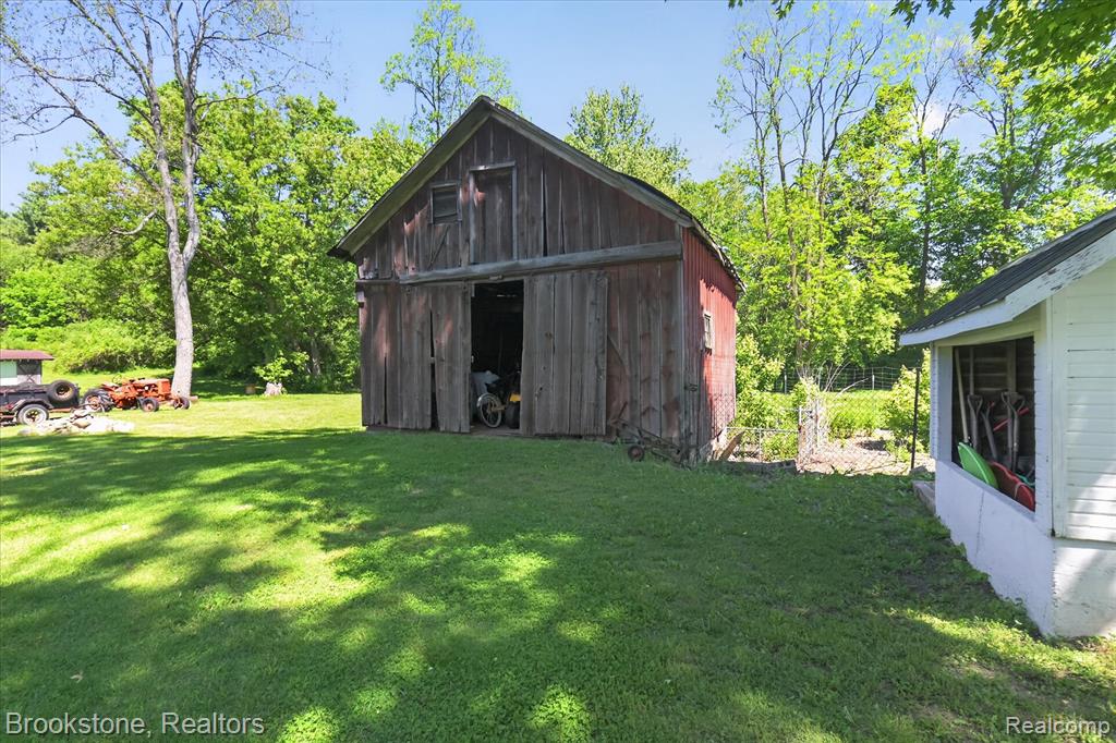 9455 Andersonville Road Clarkston, MI 48346 - Photo 60 of 80