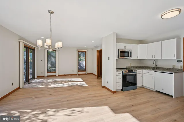 $999,900 | 12 North Country Lakes Drive, Marlton, NJ 08053