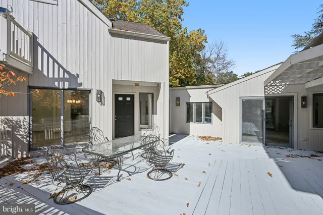 $999,900 | 12 North Country Lakes Drive, Marlton, NJ 08053