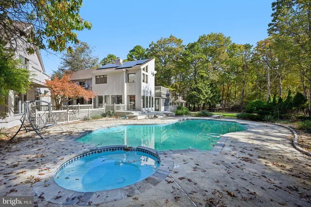 $999,900 | 12 North Country Lakes Drive, Marlton, NJ 08053