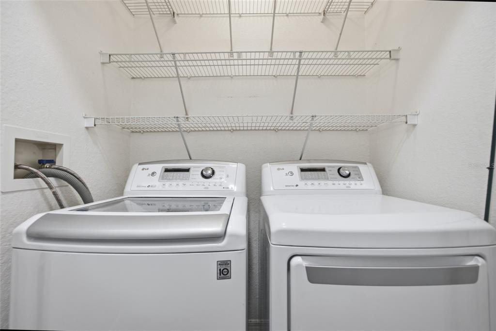 4221 West Spruce Street, Unit 2328 Tampa, FL 33607 - Photo 21 of 40 a utility room with dryer and washer