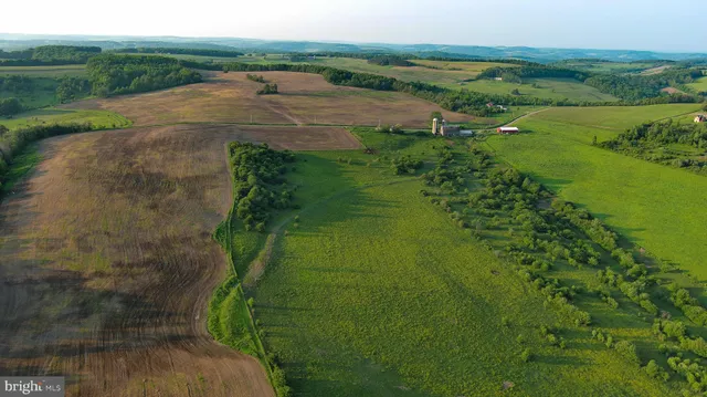 a view of a road with an outdoor space