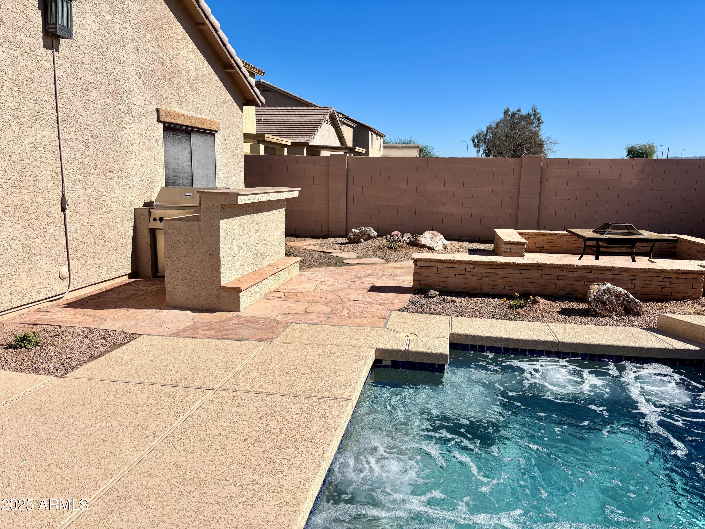 5139 West Maldonado Road Laveen, AZ 85339 - Photo 35 of 39 a view of a terrace with chairs