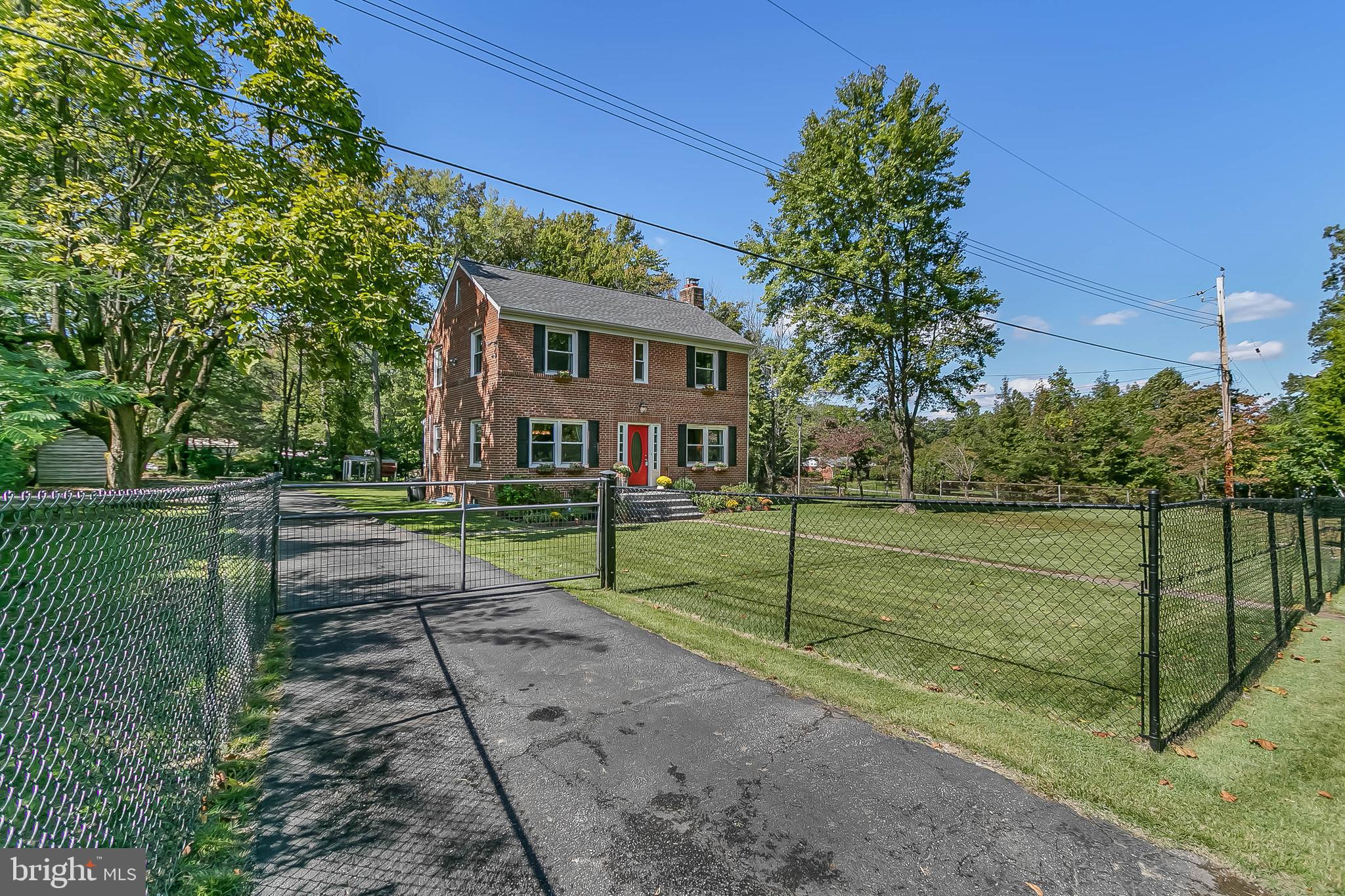 8630 Normal School Road Bowie, MD 20715 - Photo 3 of 51 ALL FENCED IN PRIVACY!!