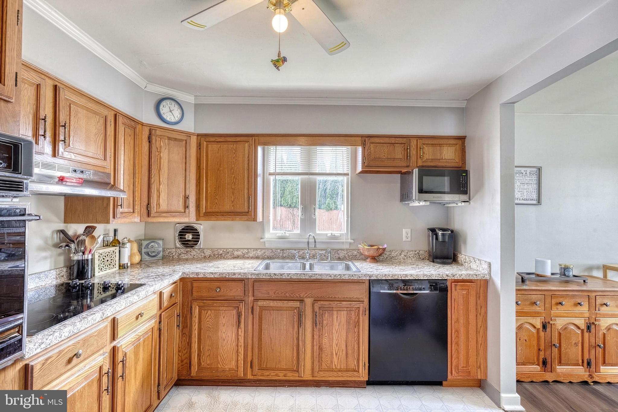 2420 Auburn Road York, PA 17402 - Photo 13 of 39