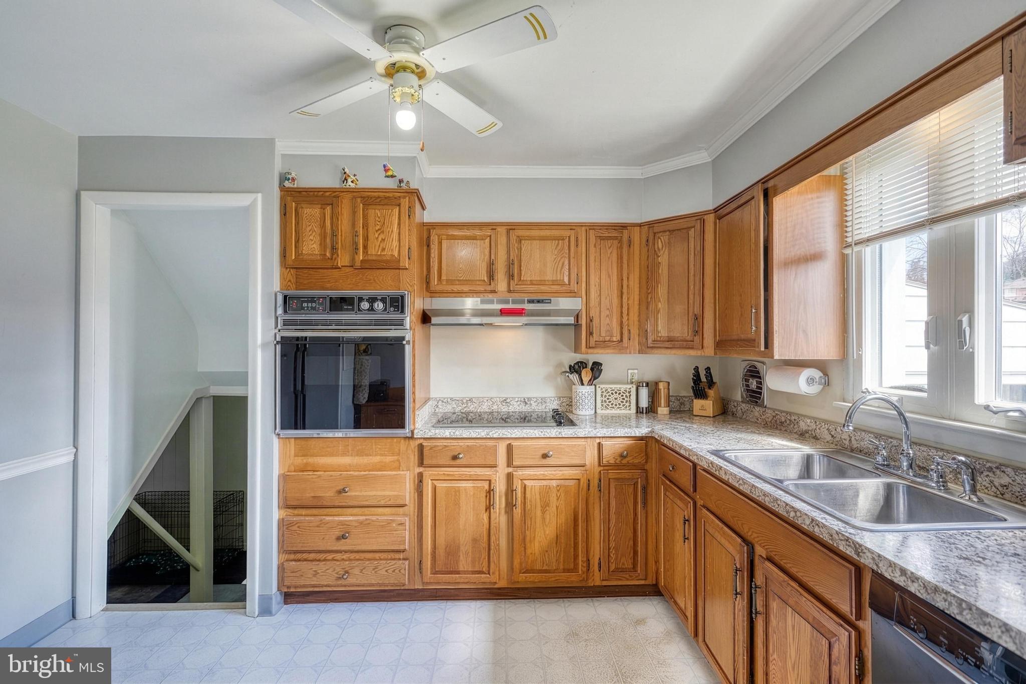 2420 Auburn Road York, PA 17402 - Photo 14 of 39