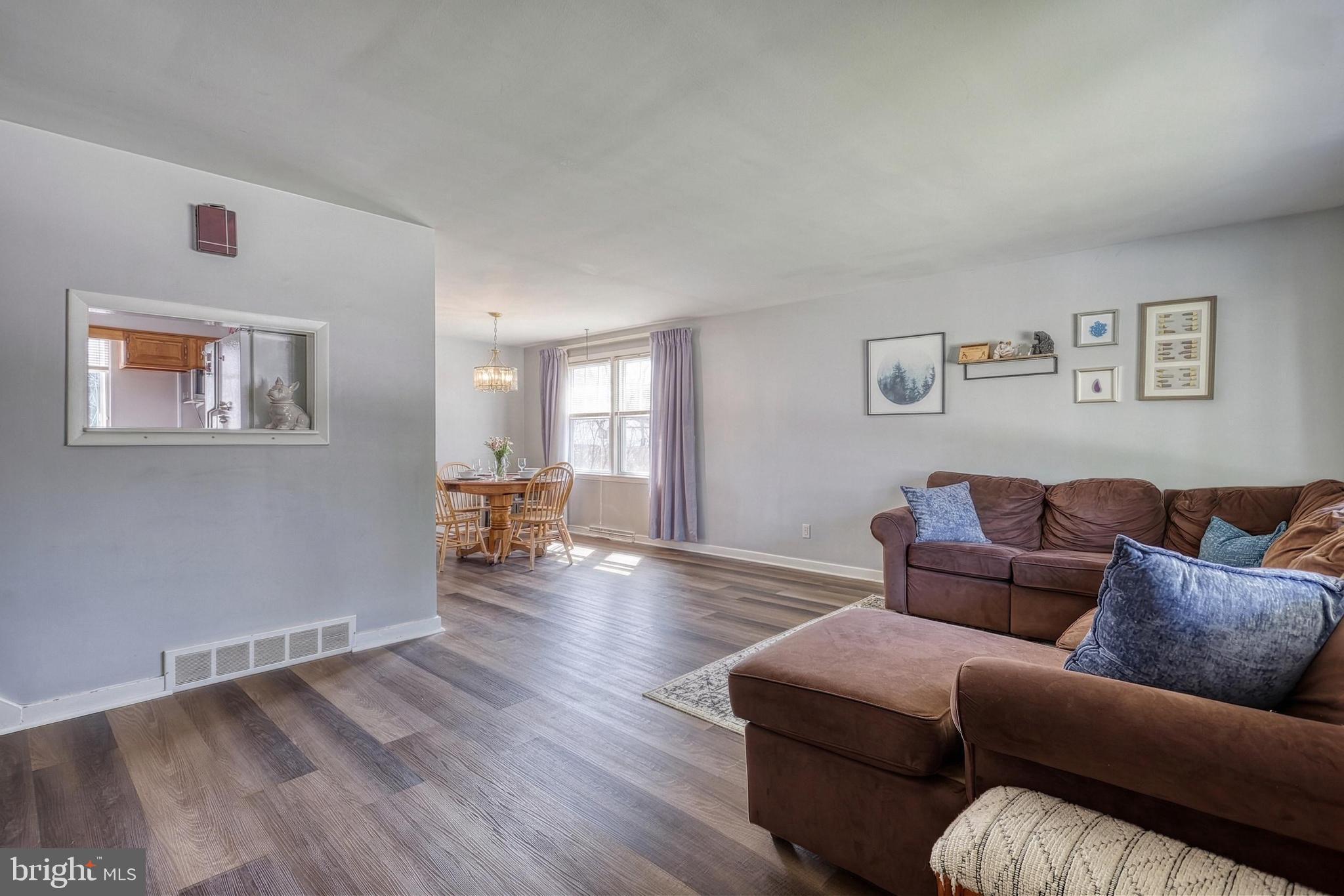 2420 Auburn Road York, PA 17402 - Photo 6 of 39