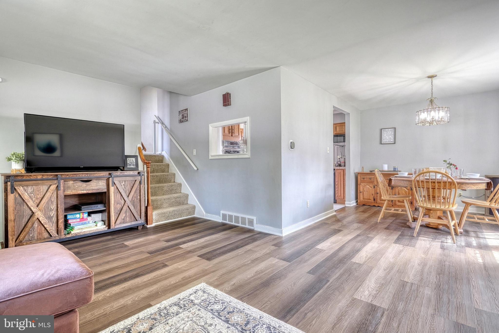 2420 Auburn Road York, PA 17402 - Photo 9 of 39