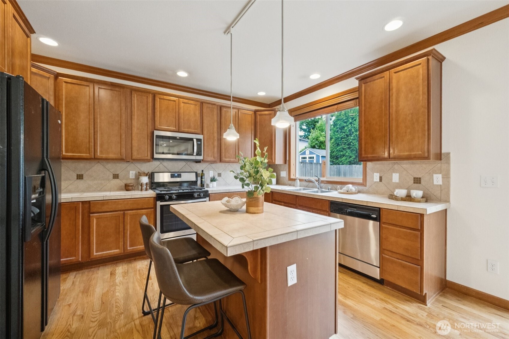 18231 2nd Place West, Unit A Bothell, WA 98012 - Photo 16 of 39