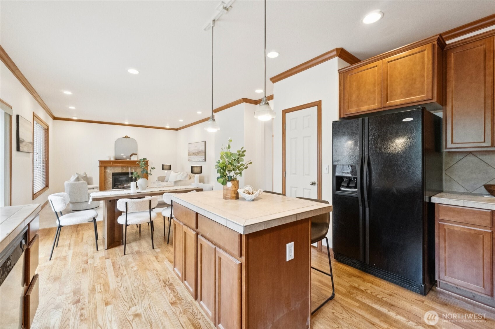 18231 2nd Place West, Unit A Bothell, WA 98012 - Photo 18 of 39