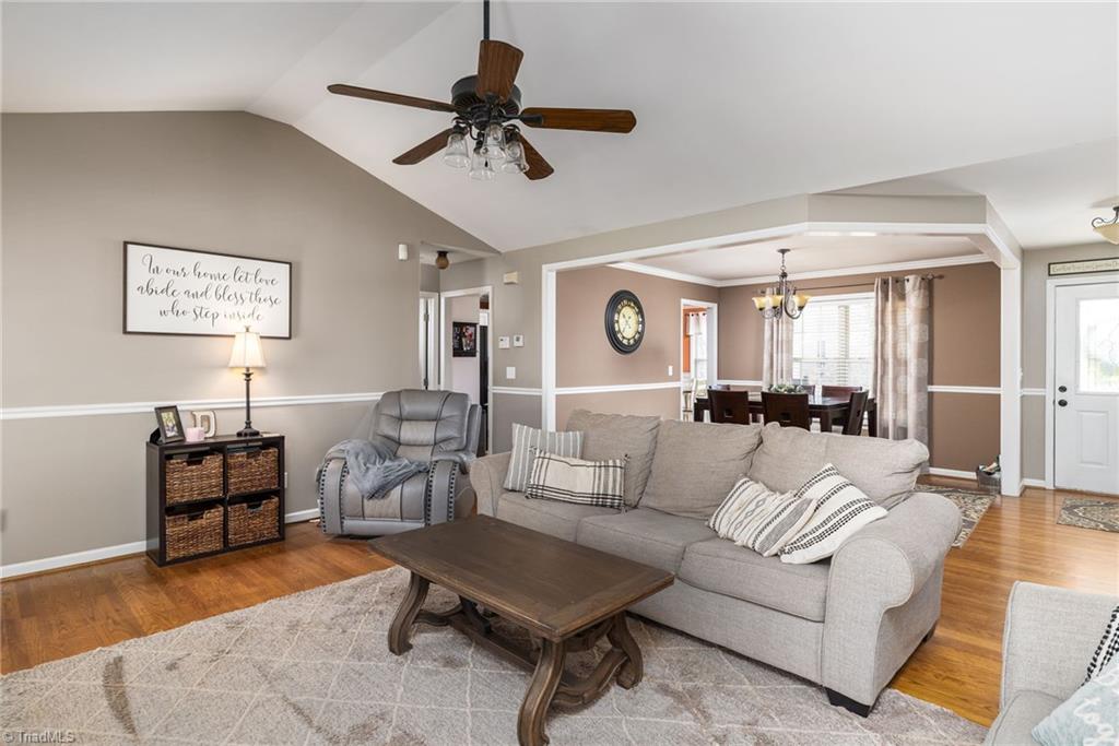 7513 Bartonshire Court Oak Ridge, NC 27310 - Photo 10 of 32 Gallery Image 10