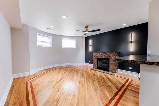 $239,000 | 542 East 44th Street, Unit GARDEN, Chicago, IL 60653