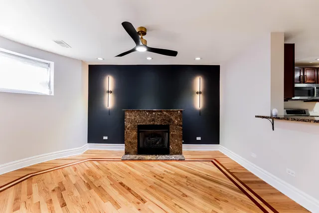 $239,000 | 542 East 44th Street, Unit GARDEN, Chicago, IL 60653