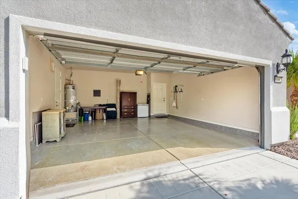 $3,000 | 81682 Avenida Celaya, Indio, CA 92203