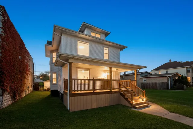 $529,900 | 146 South 9th Avenue, Maywood, IL 60153