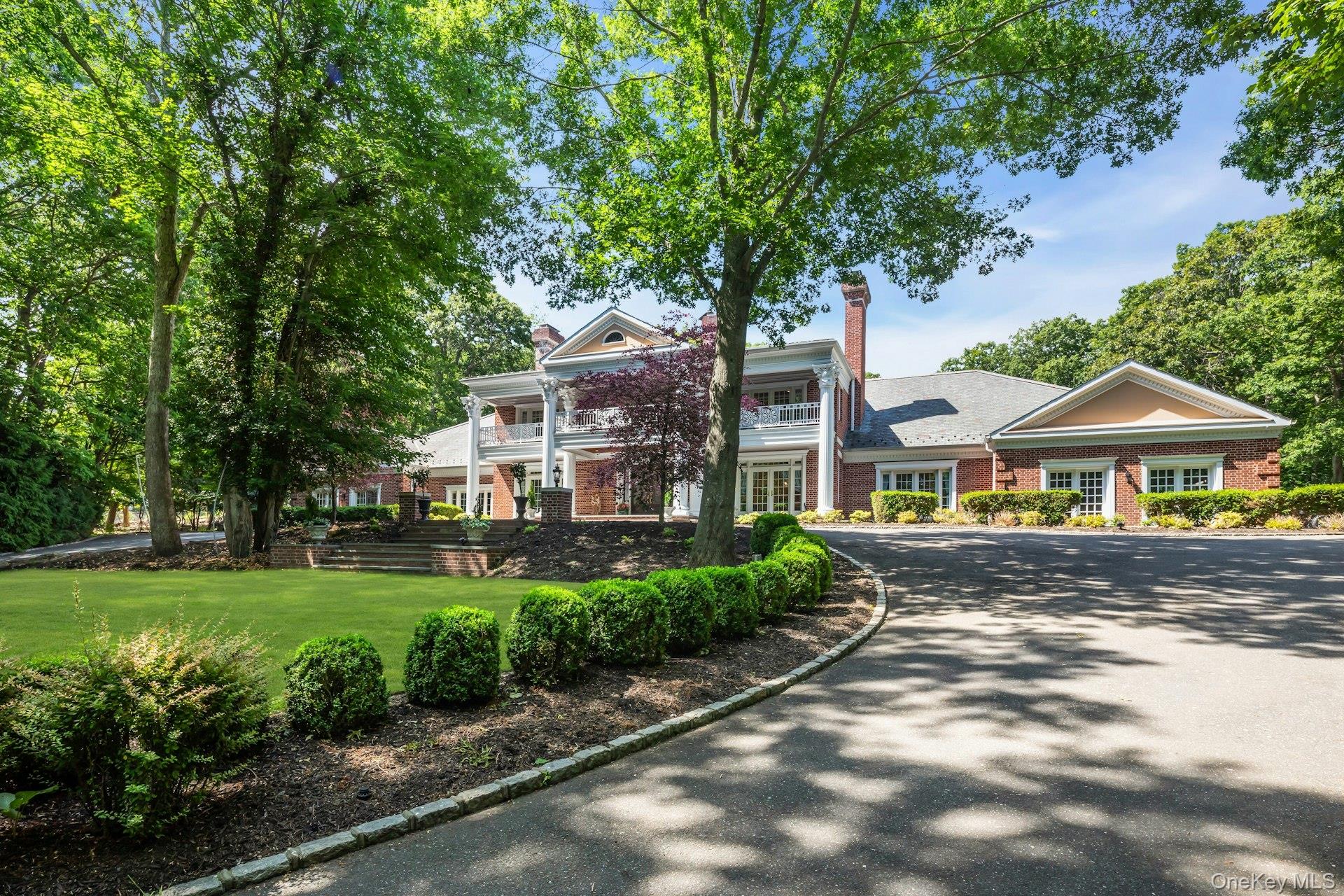 98 Cliff Road Port Jefferson, NY 11777 - Photo 2 of 47