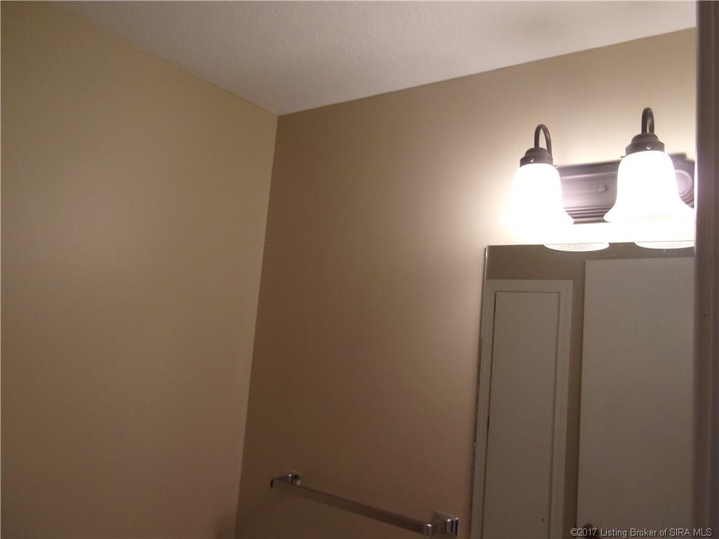 1411 Slate Run Road, Unit 25 New Albany, IN 47150 - Photo 10 of 19 Gallery Image 10