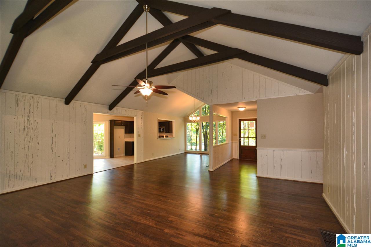 371 Miller Circle Pelham, AL 35124 - Photo 11 of 44