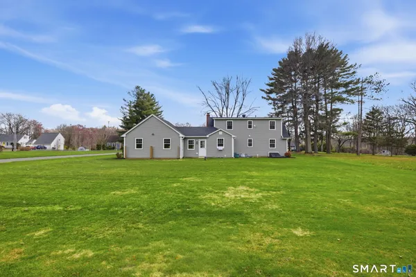 $459,900 | 840 Branch Road, Suffield, CT 06078