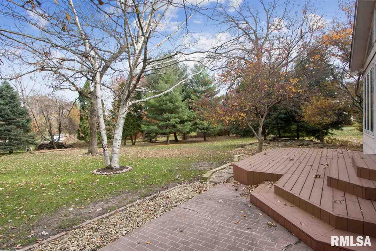 405 Woodlawn Road Long Grove, IA 52756 - Photo 23 of 24 Gallery Image 23