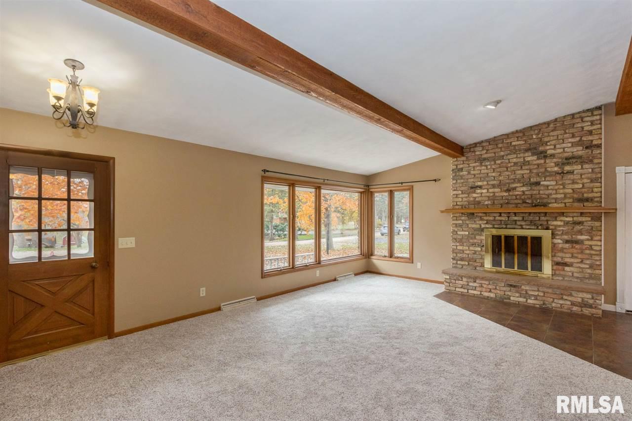 405 Woodlawn Road Long Grove, IA 52756 - Photo 3 of 24 Gallery Image 3