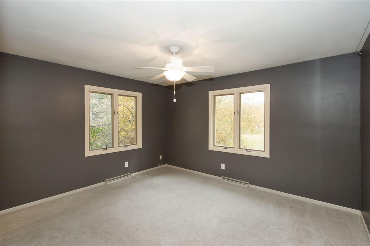 405 Woodlawn Road Long Grove, IA 52756 - Photo 9 of 24 Gallery Image 9