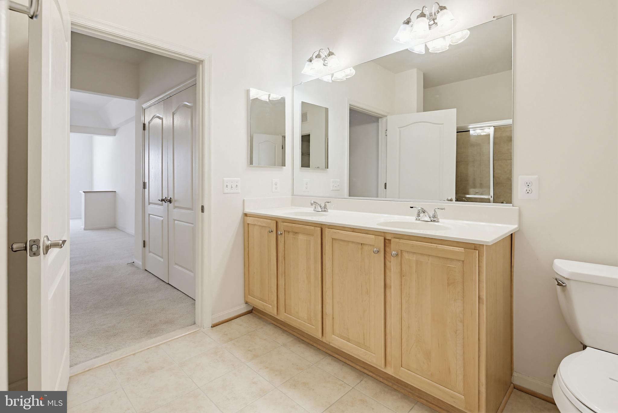 8901 Brauerton Road, Unit 301 Ellicott City, MD 21043 - Photo 41 of 49 Primary Bath