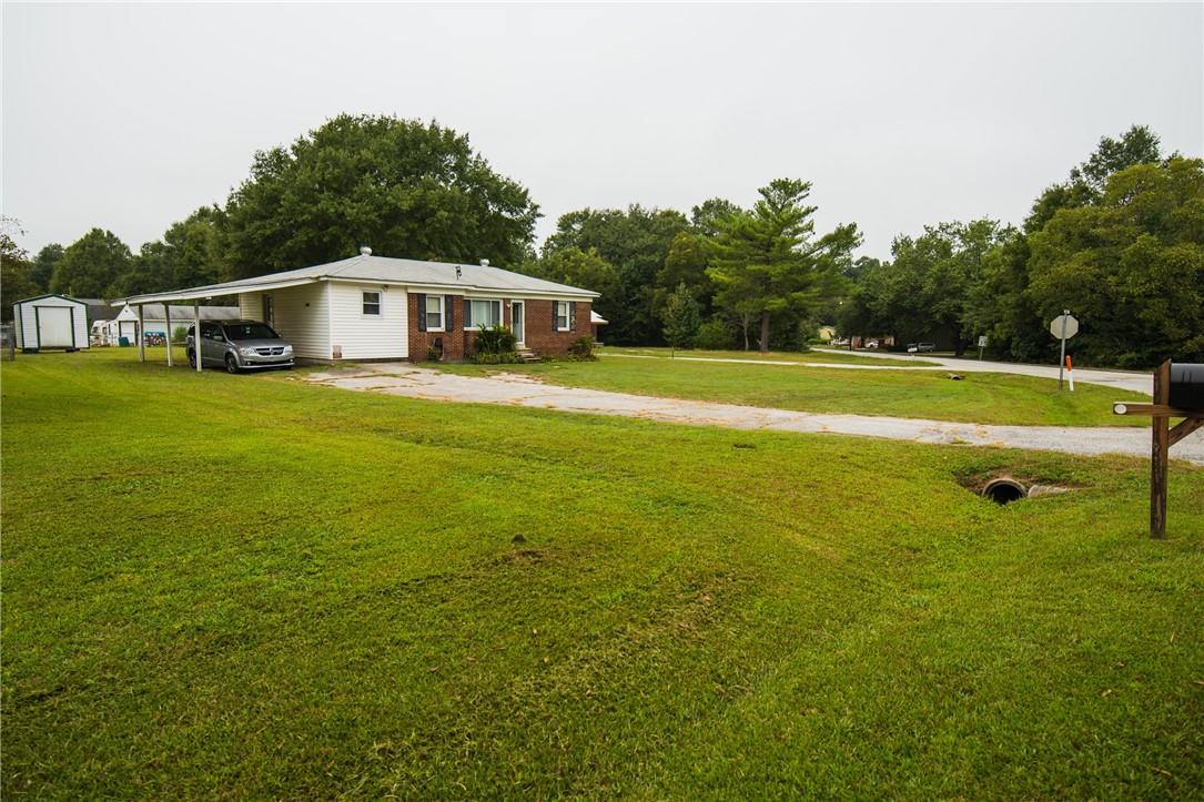 100 North Old Laurens Road Fountain Inn, SC 29644 - Photo 21 of 31