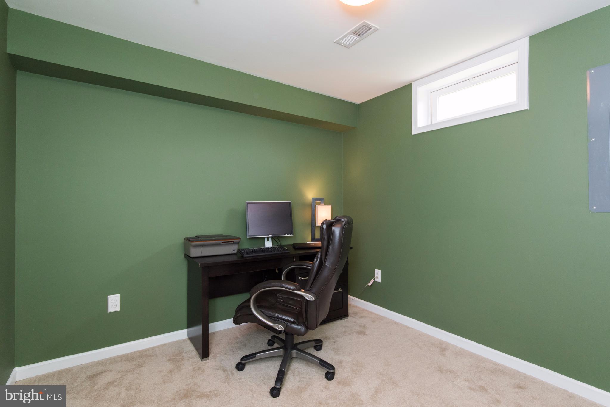 6317 Seton Ridge Drive Baltimore, MD 21207 - Photo 25 of 30 Den
