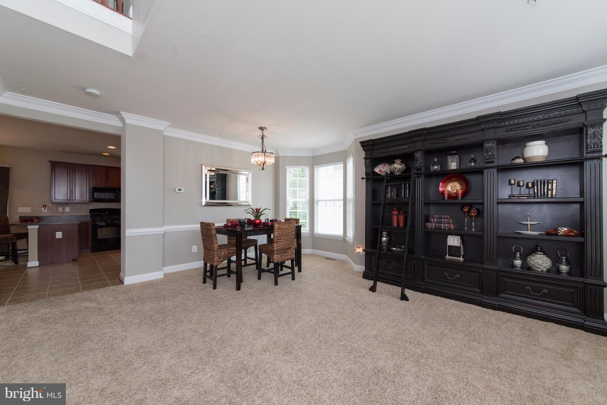 6317 Seton Ridge Drive Baltimore, MD 21207 - Photo 4 of 30 Living Room