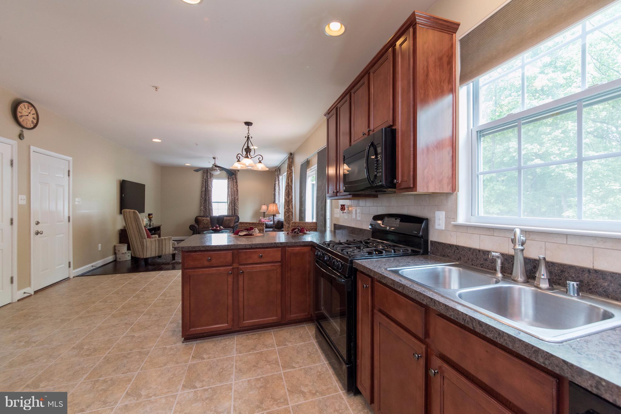 6317 Seton Ridge Drive Baltimore, MD 21207 - Photo 7 of 30 Kitchen