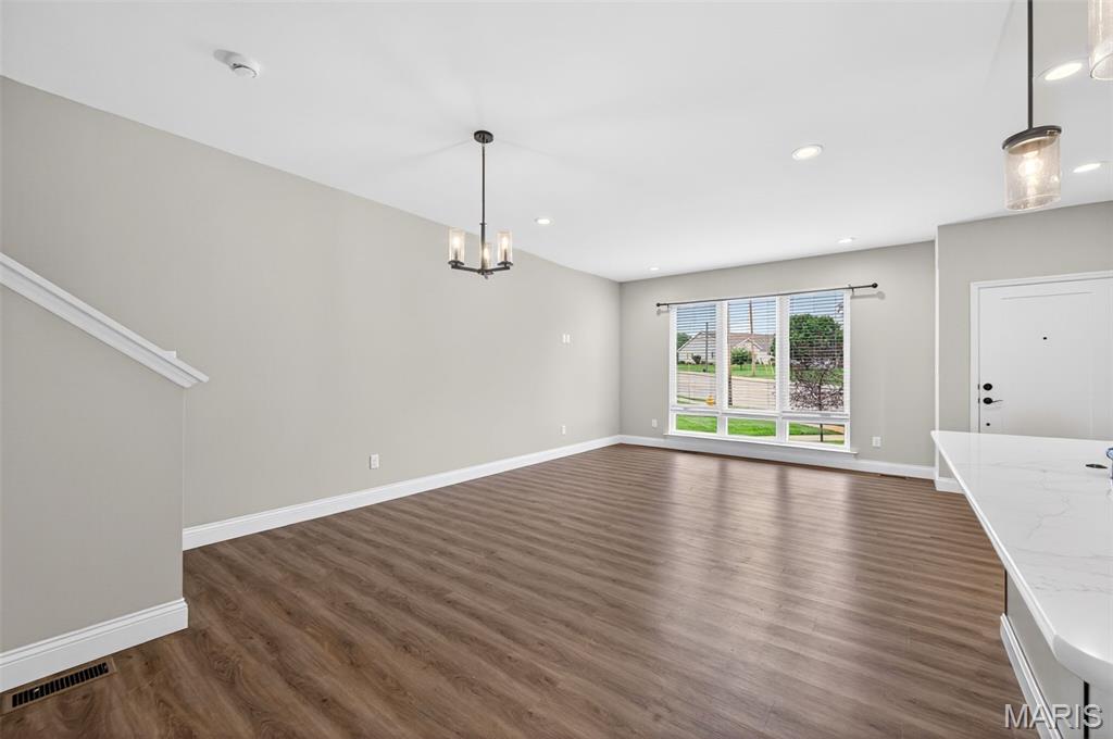 2810 McClay Road St. Charles, MO 63303 - Photo 4 of 31