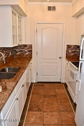 $1,675 | 1701 East Colter Street, Unit 361, Phoenix, AZ 85016