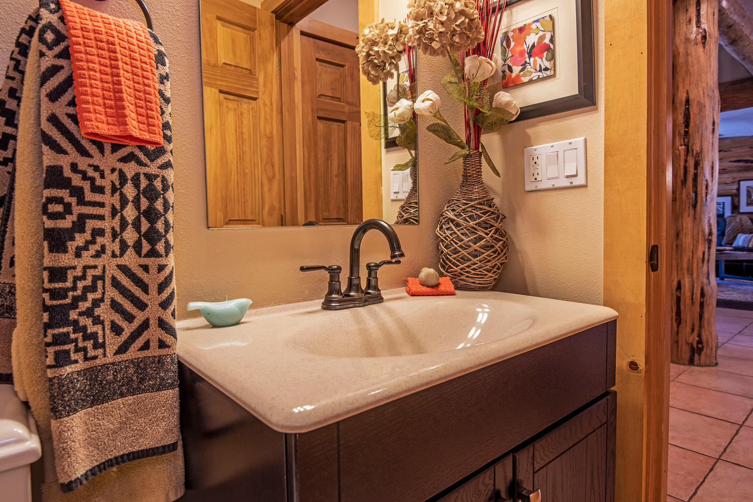 16700 Fair Mile Road Sisters, OR 97759 - Photo 18 of 60 Guest Half Bath on Main Level
