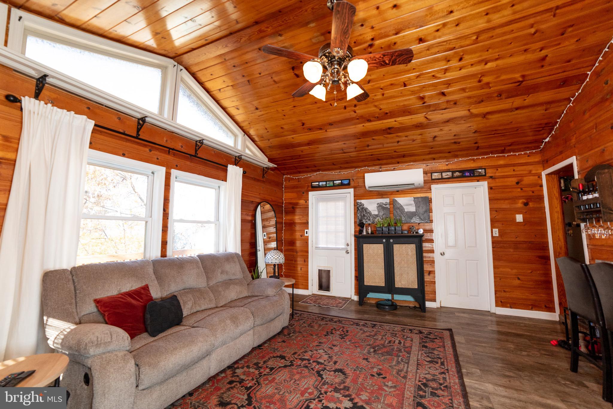 64 Luchase Road Linden, VA 22642 - Photo 8 of 23
