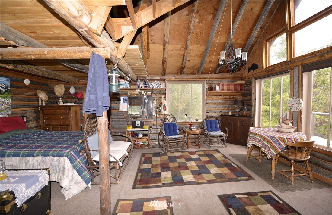 8 Eklund Road Winthrop, WA 98862 - Photo 7 of 21 Gallery Image 7
