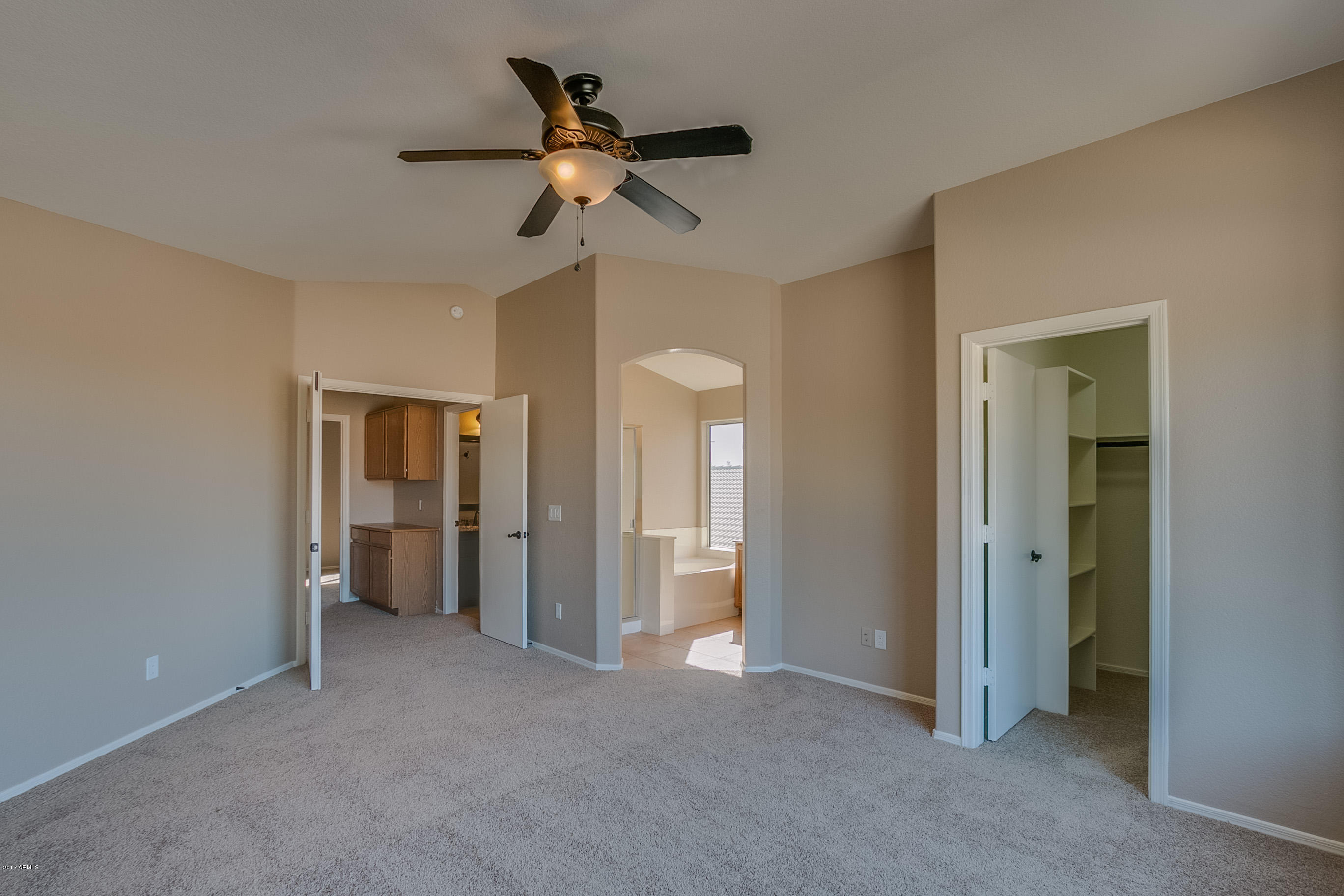 685 North Joshua Tree Lane Gilbert, AZ 85234 - Photo 19 of 23 Joshua-36
