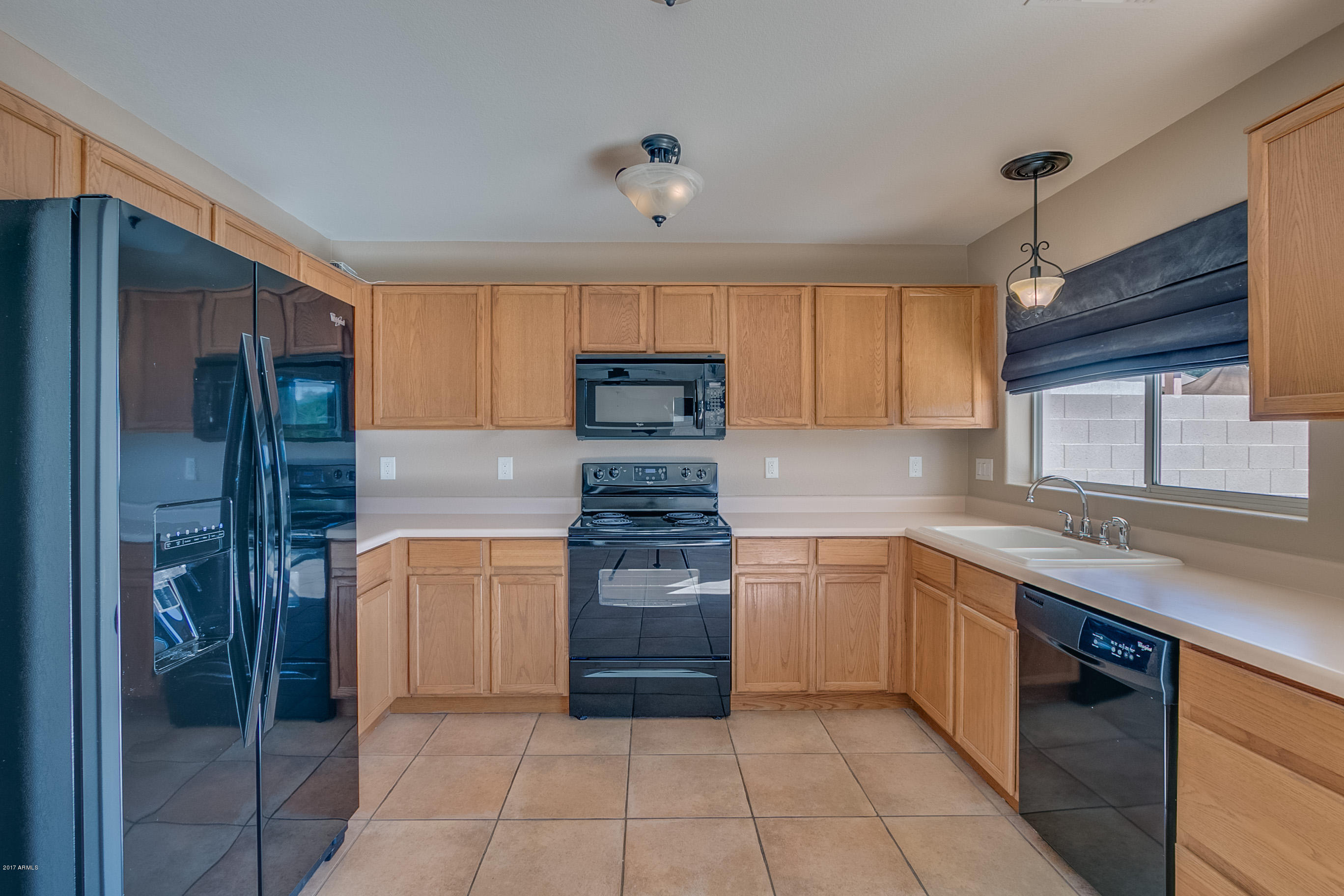 685 North Joshua Tree Lane Gilbert, AZ 85234 - Photo 7 of 23 Joshua-13
