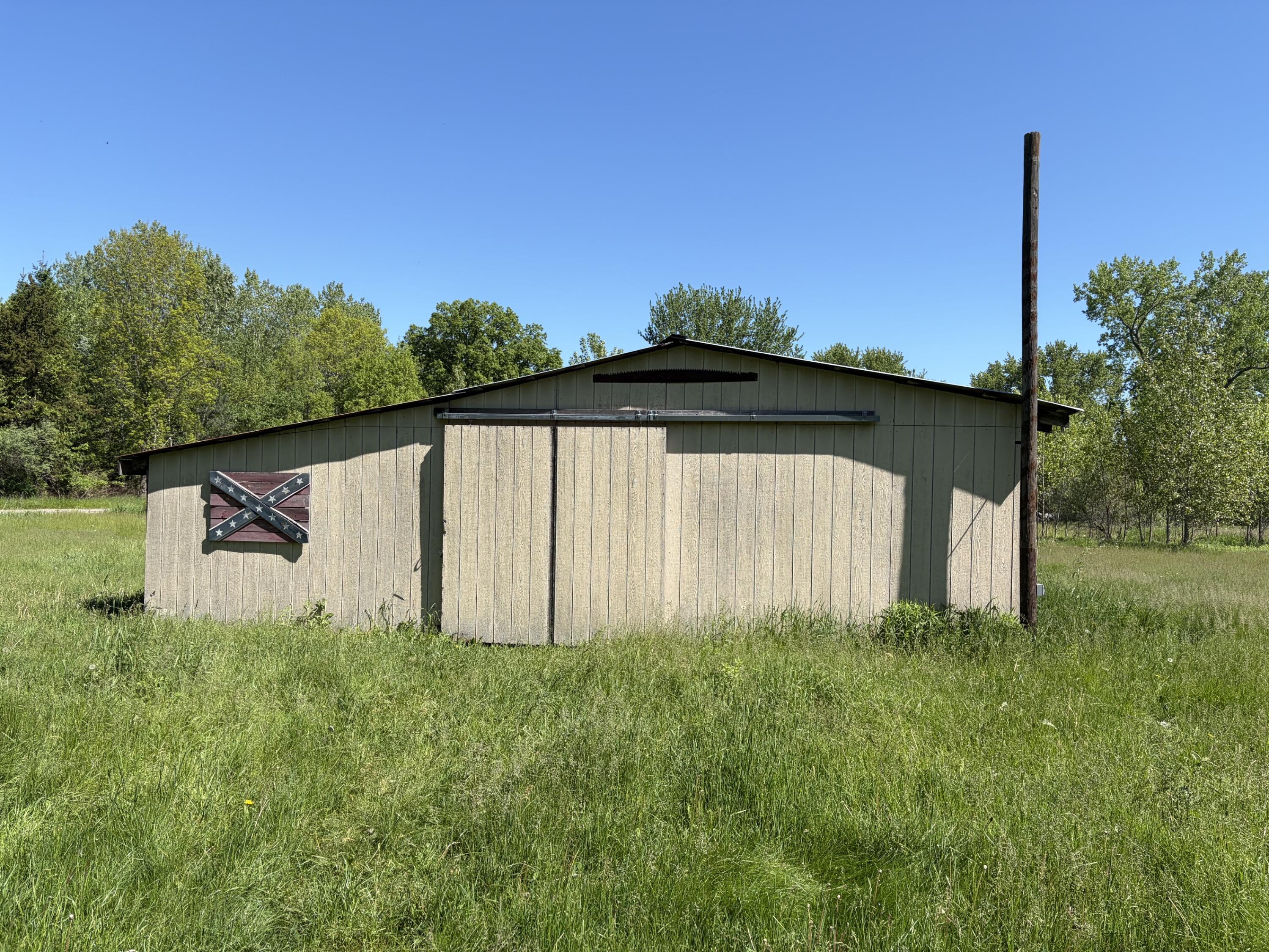 12375 Musbach Road Munith, MI 49259 - Photo 4 of 14 pole barn