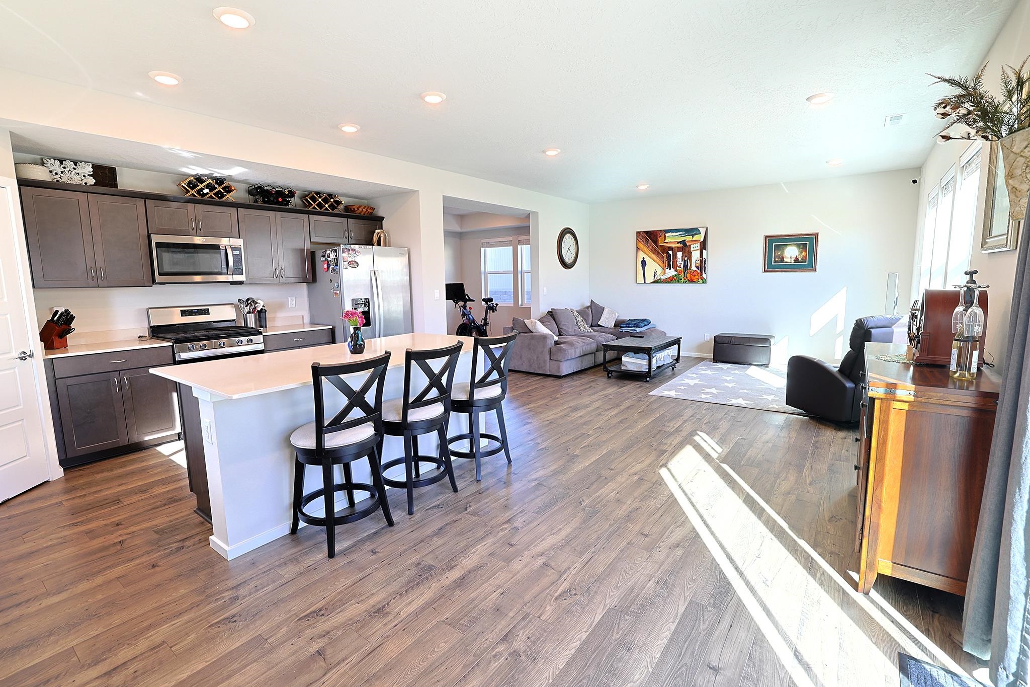 8211 South Avery Street Cheney, WA 99004 - Photo 10 of 45