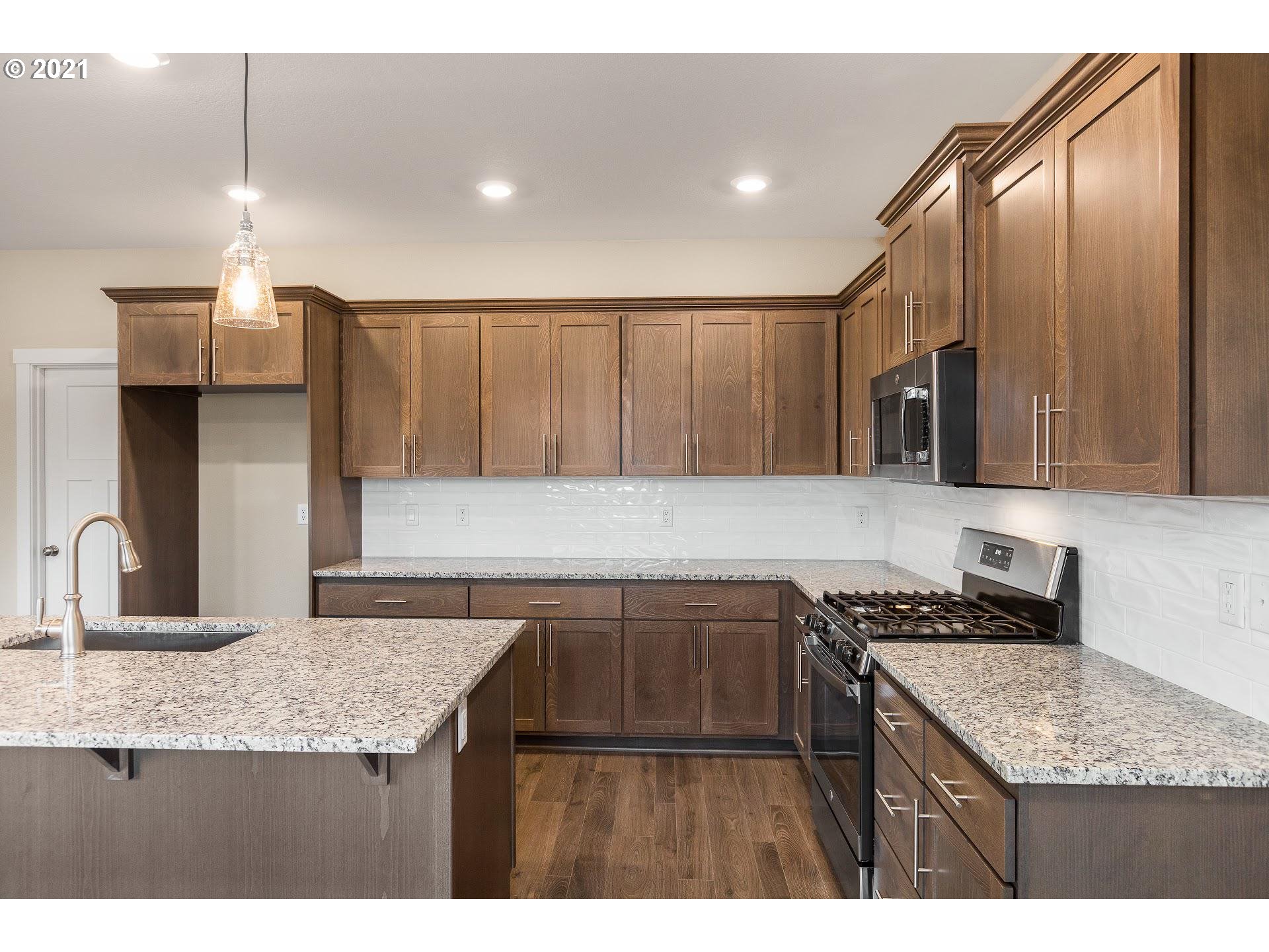 4108 South Kennedy Drive Ridgefield, WA 98642 - Photo 8 of 26 Gallery Image 8
