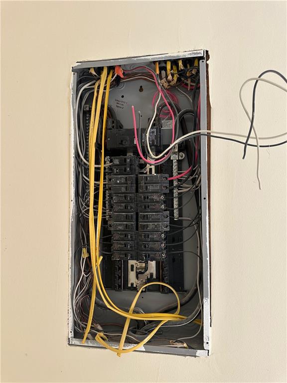 145 Noketchee Drive Athens, GA 30601 - Photo 3 of 82