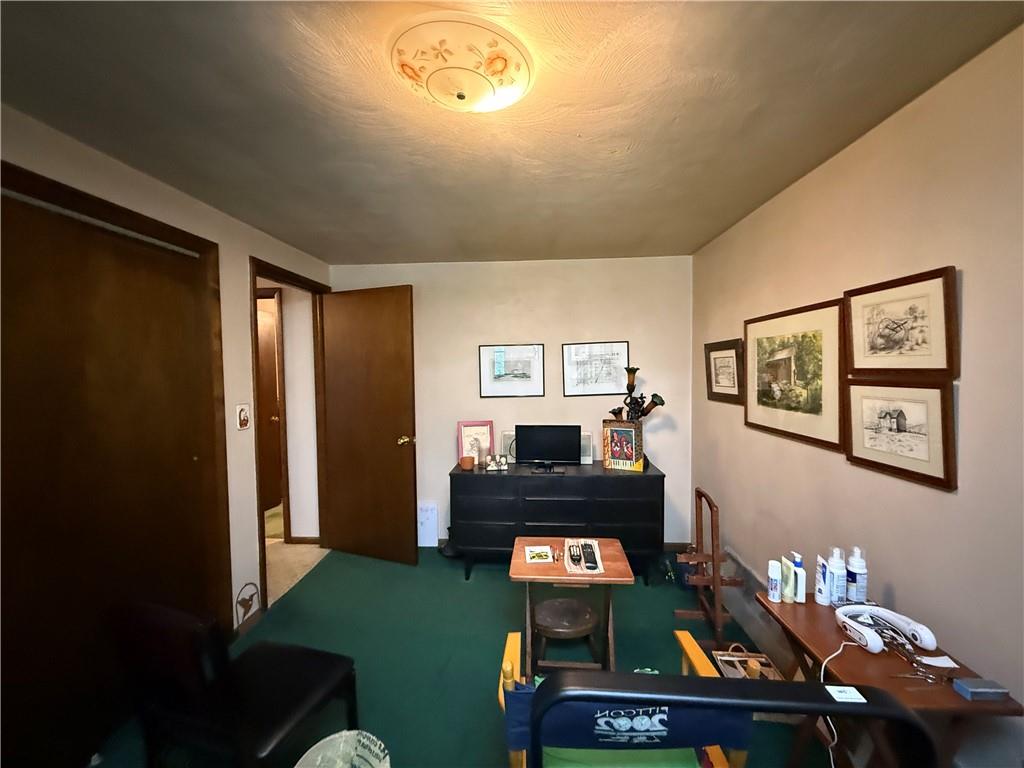 198 Myers Road Vandergrift, PA 15690 - Photo 7 of 50
