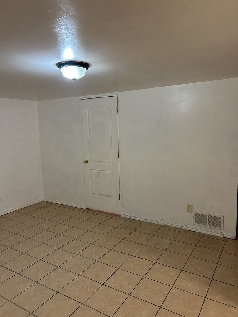 811 North Randall Road, Unit B Aurora, IL 60506 - Photo 41 of 53