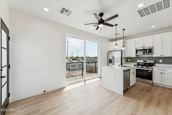 $1,750 | 1721 West Sherman Street, Unit C, Phoenix, AZ 85007