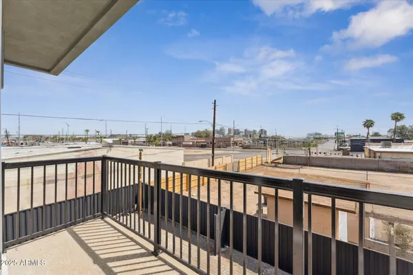 $1,750 | 1721 West Sherman Street, Unit C, Phoenix, AZ 85007