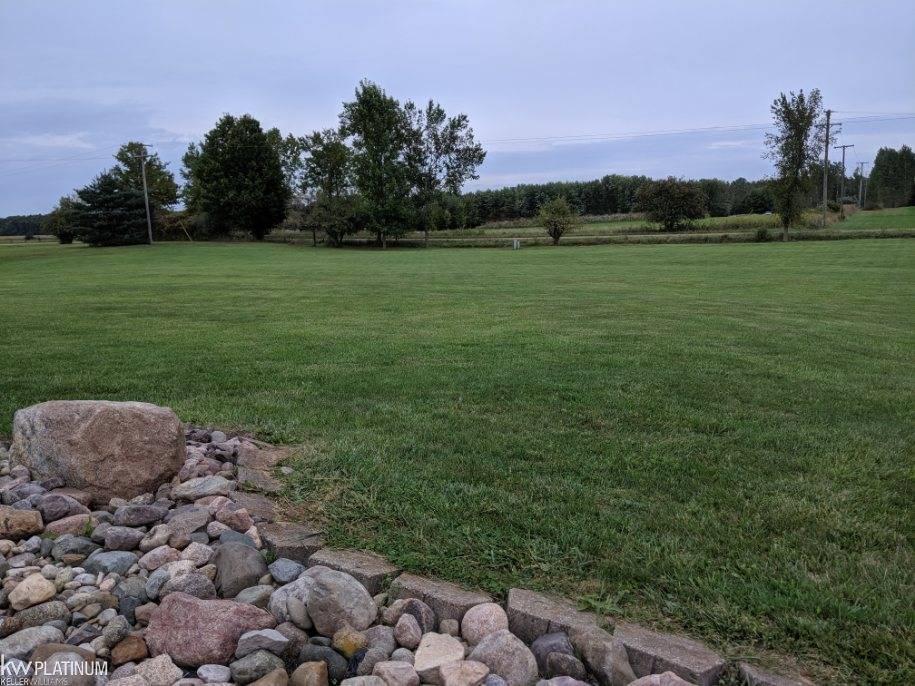8945 Willits Road Mayville, MI 48744 - Photo 3 of 24 31395242-2.JPG