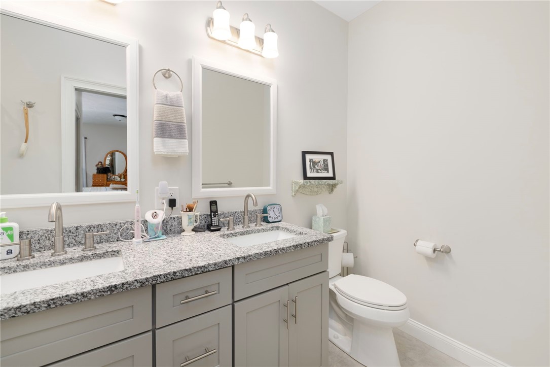 107 Old River Road, Unit 11 Lincoln, RI 02865 - Photo 13 of 21