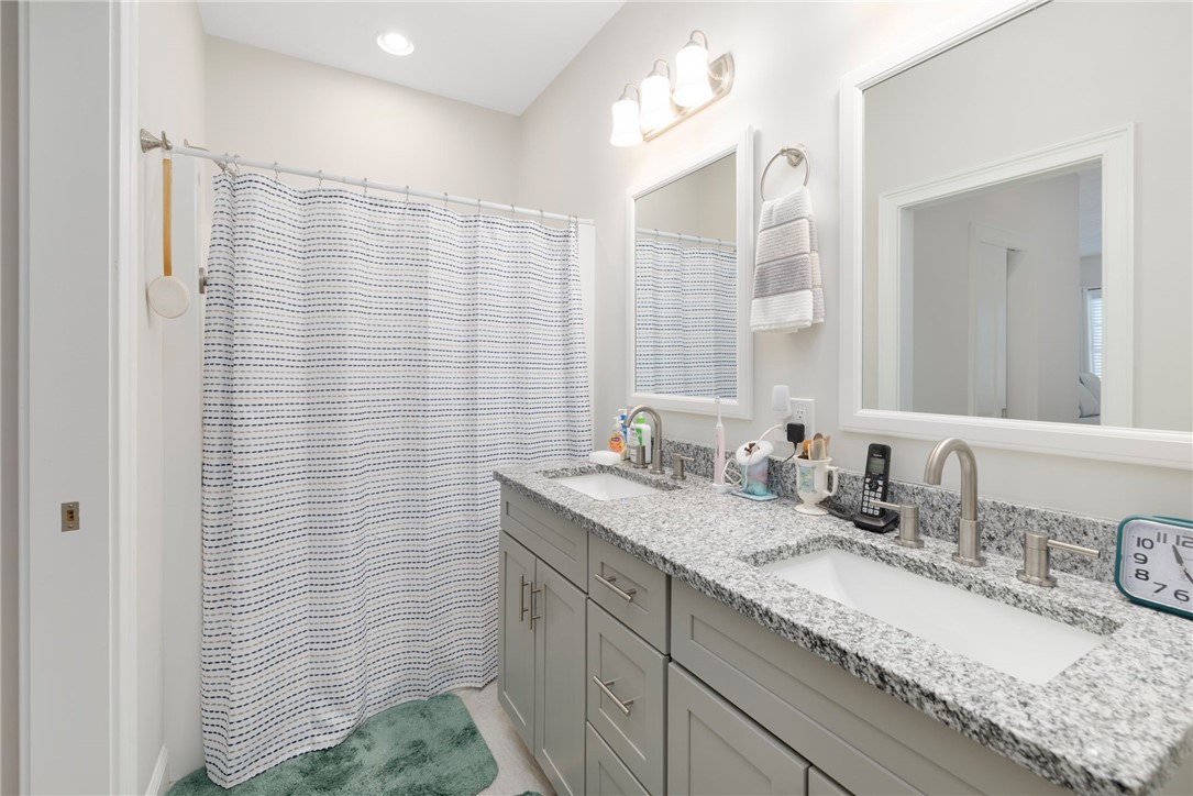 107 Old River Road, Unit 11 Lincoln, RI 02865 - Photo 14 of 21