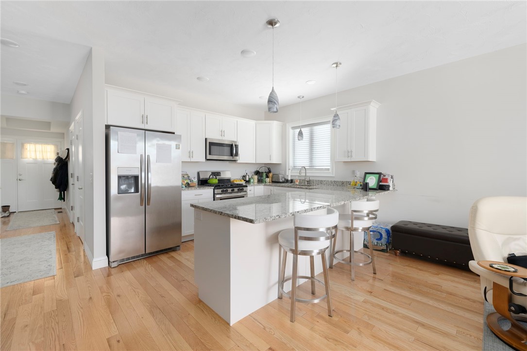 107 Old River Road, Unit 11 Lincoln, RI 02865 - Photo 7 of 21